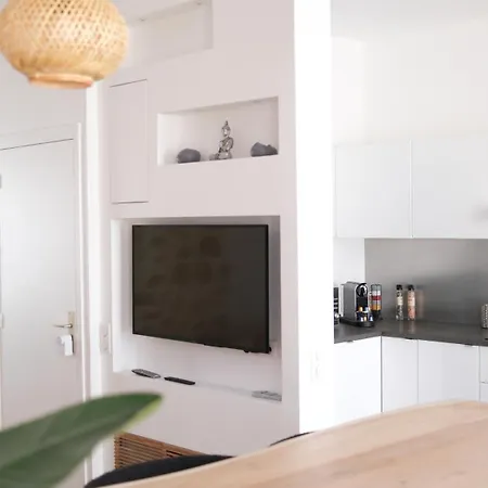 Appartement Cocooning # Lumineux # Vieille Antibes