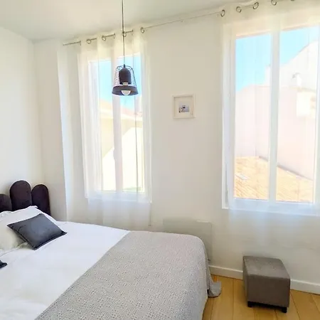 Cocooning # Lumineux # Vieille Apartment Antibes