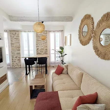 Cocooning # Lumineux # Vieille Apartment