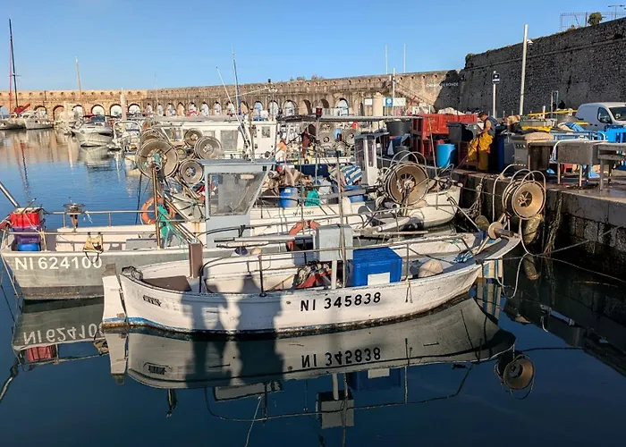 Cocooning # Lumineux # Vieille 公寓 昂蒂布